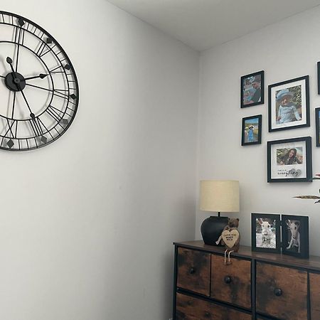 Cosy Home From Home With Private Bathroom - Free Parking كارديف المظهر الخارجي الصورة
