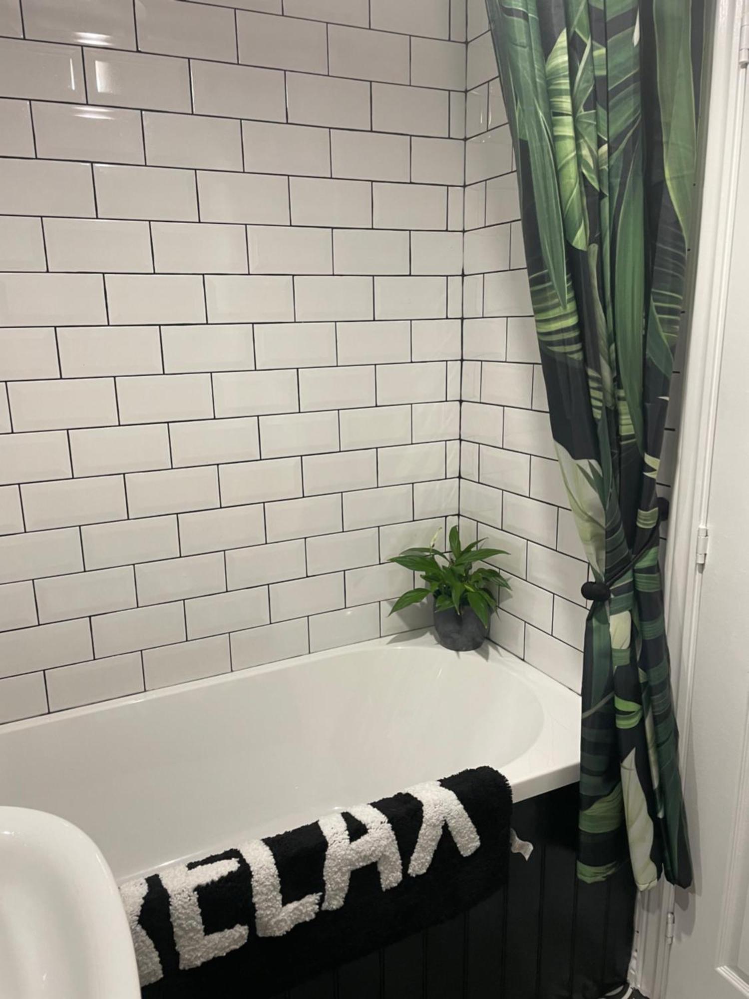 Cosy Home From Home With Private Bathroom - Free Parking كارديف المظهر الخارجي الصورة